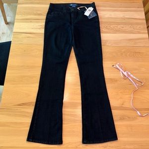 Democracy itty bitty bootcut jeans sz 10 x 35.5”